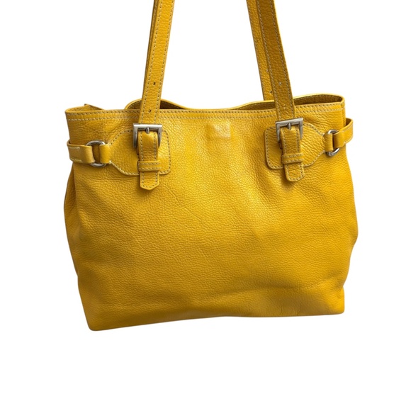 Prada yellow leather should bag authentic - Picture 2 of 16